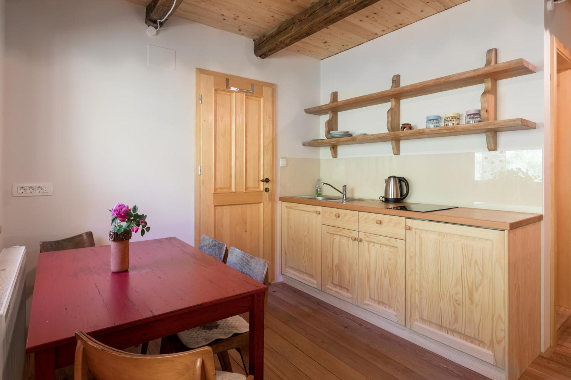 Homestead Farm Tesnak Gorenja Vas  Zimmer foto