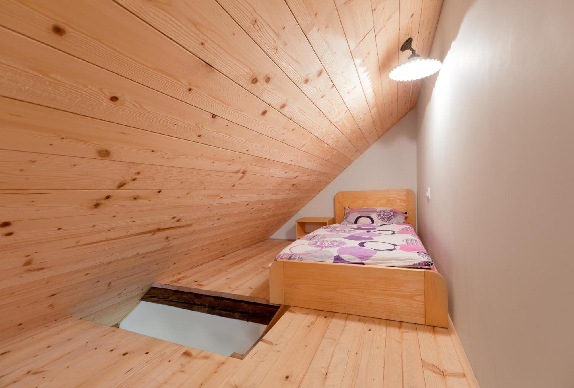 Homestead Farm Tesnak Gorenja Vas  Zimmer foto